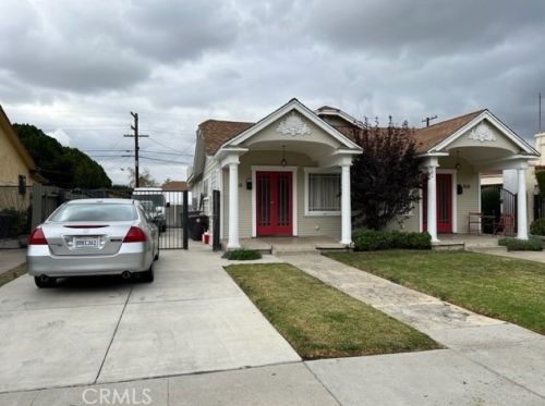 466 Vine St, Glendale, CA 91204-1559