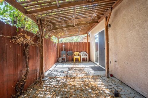 921 Creston Rd, Lake Nacimiento CA  93446-3076 exterior