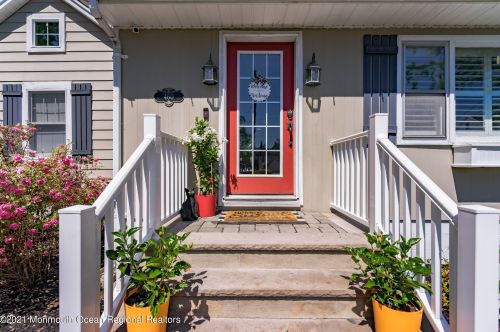 460 Stewart Ave, Bricktown, NJ 08723-6264