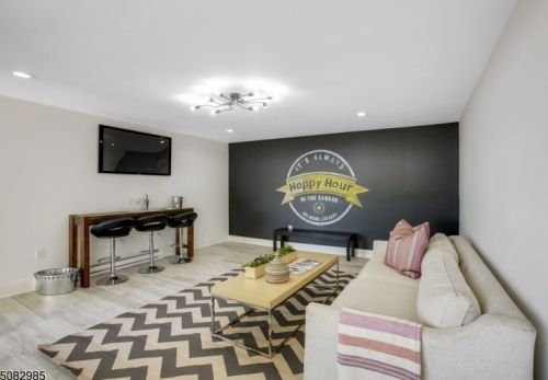 391 Turrell Ave, South Orange NJ  07079-2349 exterior