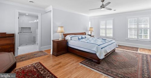 701 Hanover St, Fredericksburg VA  22401-5714 exterior