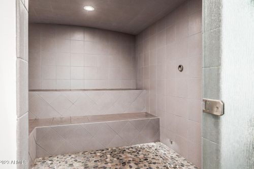 6024 Sunnyside Dr, Scottsdale AZ 85260-5724 exterior