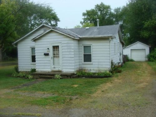 403 Hawthorne Ave, London, OH 43140-1182