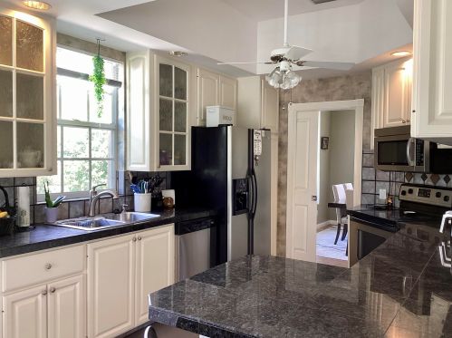 1542 Amherst Dr, Fort Pierce FL  34986-2450 exterior