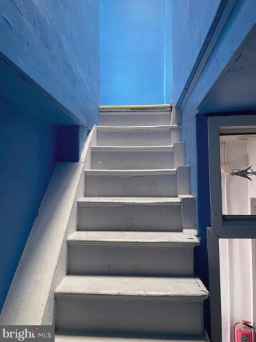 941 Mckean St, Philadelphia PA 19145-3034 exterior