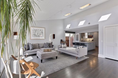 2716 Ewing Ave, Minneapolis MN 55416-4212 exterior