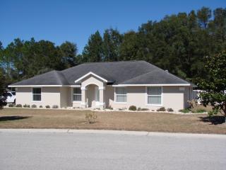 899 65th Cir, Ocala, FL 34472-7828