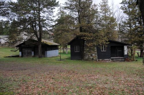 262 Canopus Hollow Rd, Tompkins Corners, NY 10579-1406