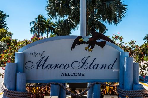 1262 Bluebird Ave, Marco Island FL  34145-2812 exterior