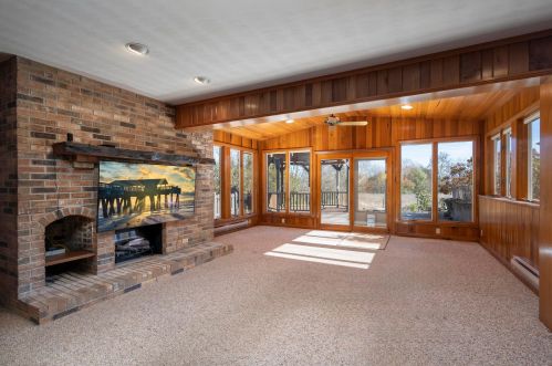 844 Knollwood Cir, Washington Ch, OH 43160-9673