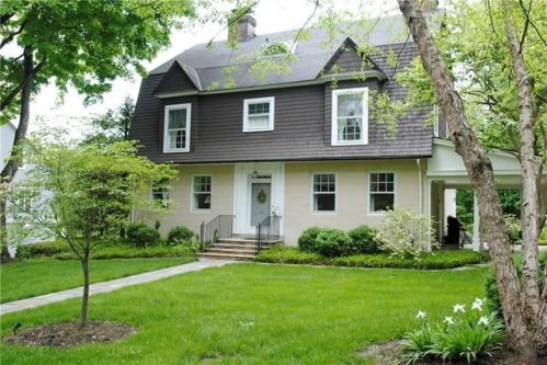 605 Poia Rd, Sewickley, PA 15143-1046