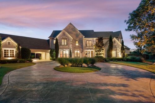 2002 Creekridge Dr, Frisco, TX 75034-5945