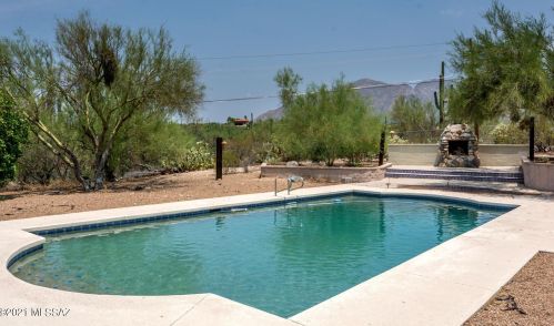 441 Canyon View Pl, Tucson, AZ 85704-5942