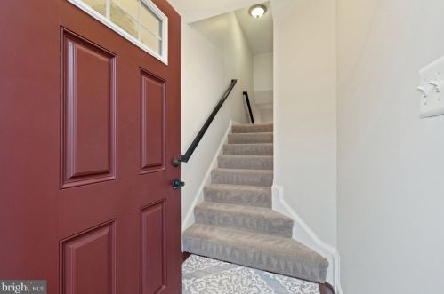 4318 Wisley Turn, Woodbridge VA  22192-7822 exterior