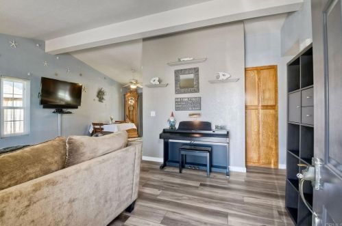 2169 Fiori Dr, Vista CA  92084-7737 exterior