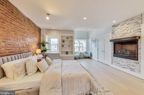 2119 1st St, Washington DC  20001-1004 exterior