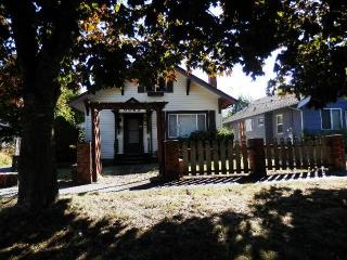 5029 L St, Tacoma, WA 98408-3631