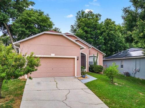 826 Hilly Bend Dr, Apopka, FL 32712-1737