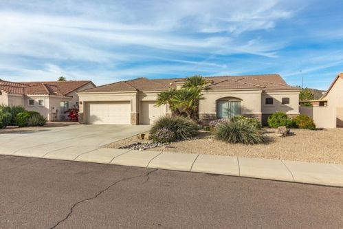 4630 Villa Linda Dr, Glendale, AZ 85310-3026