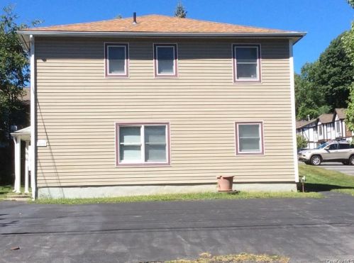 19 Phillips St, Middletown, NY 10940-4246