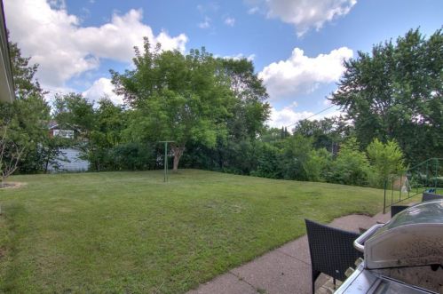 240 Elm St, Eau Claire WI  54729-1827 exterior