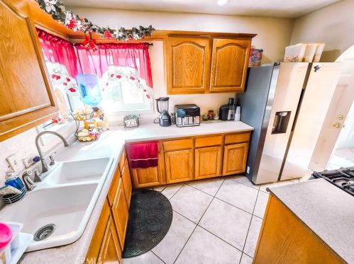 327 Nevada St, Ontario CA  91761-2531 exterior