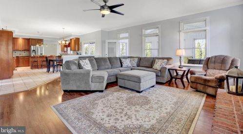 1015 Wansford Rd, Navy Sup Dpt, PA 17050-9130