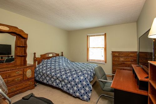 245 Key Blvd, Pataskala OH  43062-8121 exterior