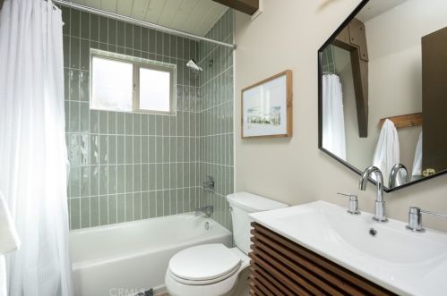 47125 Skyview Dr, Big Bear City CA  92314-9035 exterior