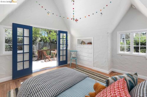 639 Cragmont Ave, Berkeley CA  94708-1329 exterior