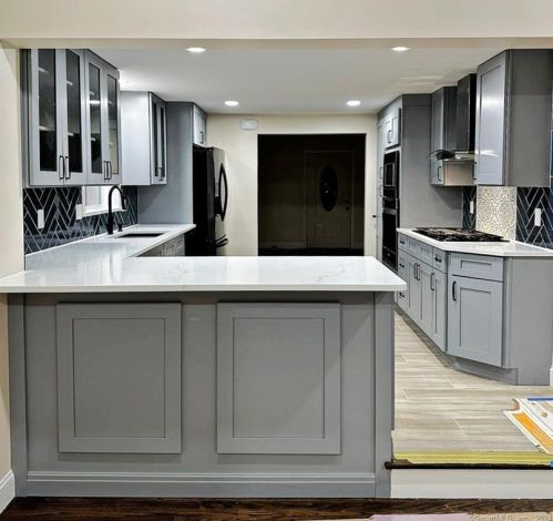 83 Becker Ave, Kensington CT  06037-1329 exterior