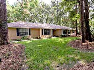 35 Sea Gull Dr, Beaufort, SC 29907-1315