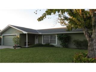 1800 Hibiscus Ct, Oldsmar, FL 34677-2720