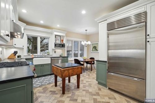 16 The Fairway, Montclair NJ  07043-2534 exterior