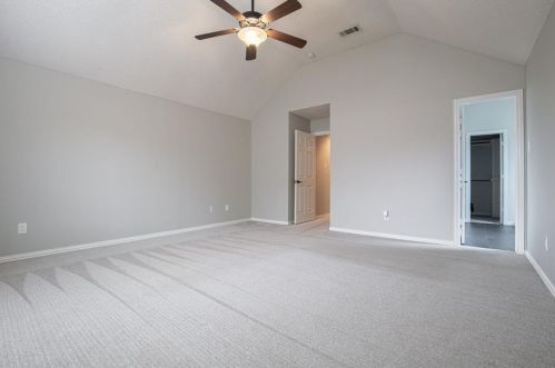 1519 Rustic Timbers Ln, Lewisville TX  75028-1432 exterior