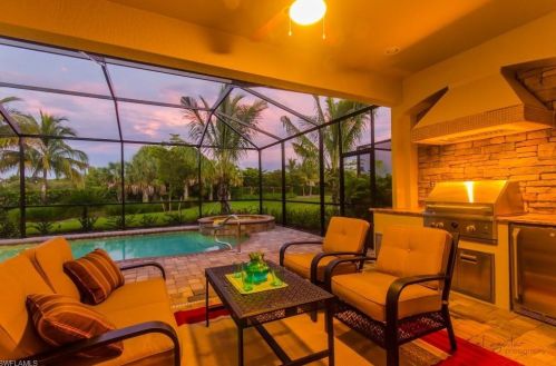 9230 Veneto Pl, Naples, FL 34113-7721