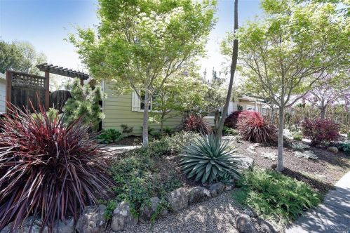 3016 Spring Creek Dr, Santa Rosa, CA 95405-7039
