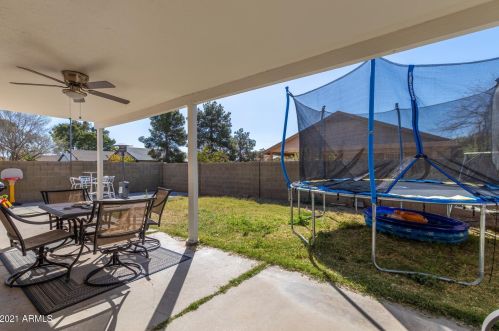 6441 Golden Ln, Glendale AZ  85302-4440 exterior