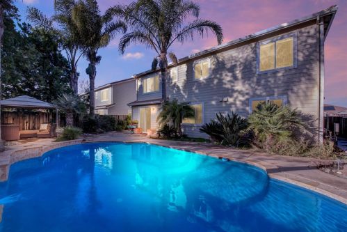 602 Ivy Loop, Winters, CA 95694-1677