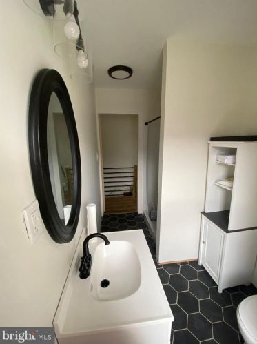 6223 Chew Ave, Philadelphia PA  19138-1005 exterior