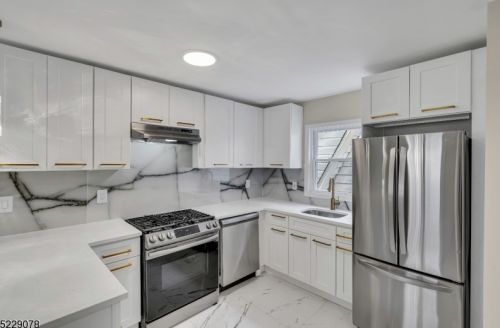 87 Melville Pl, Irvington NJ  07111-3048 exterior