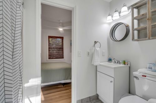 2201 Palm Blvd, Isle Of Palms SC  29451-2349 exterior