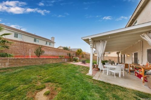 2026 Avenue, Lancaster CA exterior