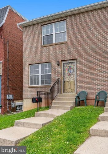 25 Stanbridge St, Norristown, PA 19401-4429