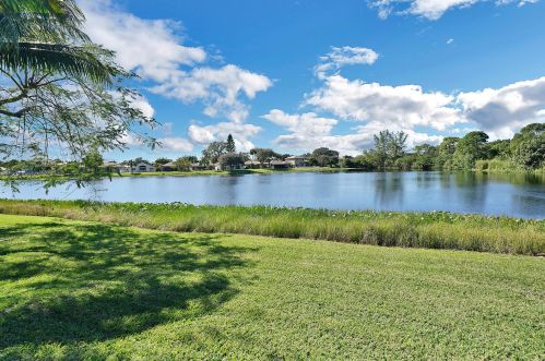 4180 Manor Forest Trl, Boynton Beach, FL 33436-8851