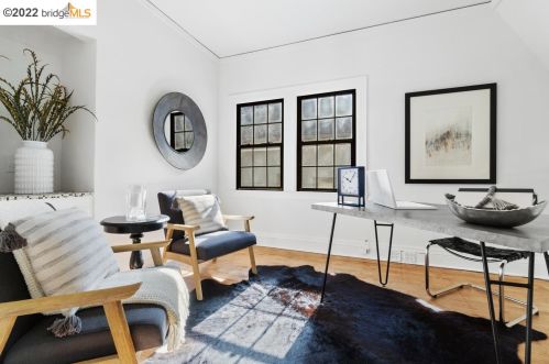 35 Craig Ave, Oakland CA  94611-3701 exterior