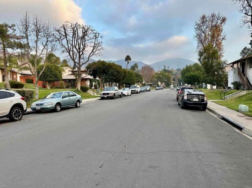 6430 Bell Bluff Ave, San Diego CA  92119-1026 exterior