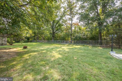 1700 Morgan Ln, Collegeville PA  19426-2859 exterior