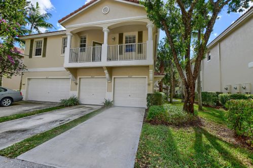 4607 Highgate Dr, Delray Beach, FL 33445-3561