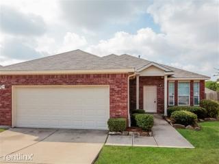 2804 Hilcroft Ave, Denton TX  76210-8023 exterior